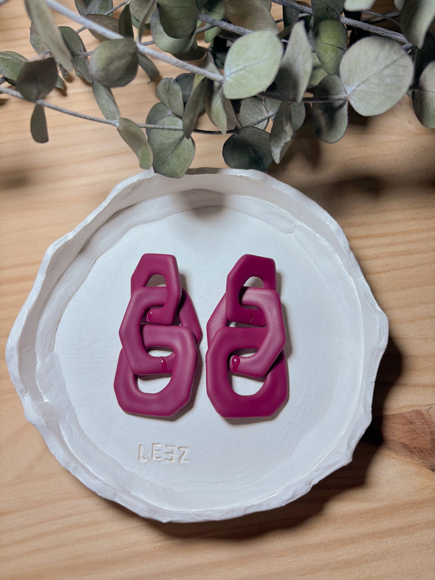 Cadena fucsia