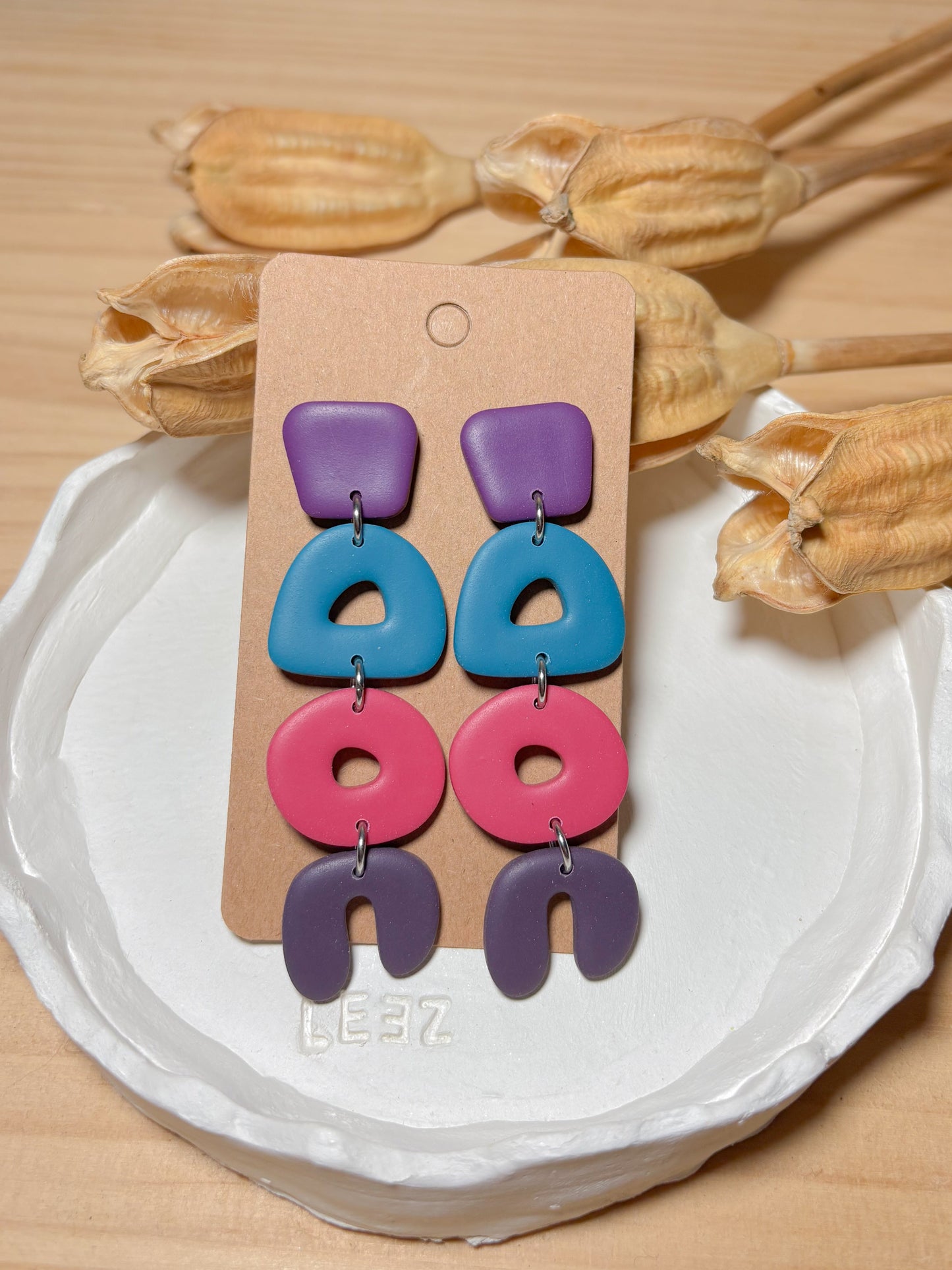 Modelo Begur - Morado, azul, rosa y morado