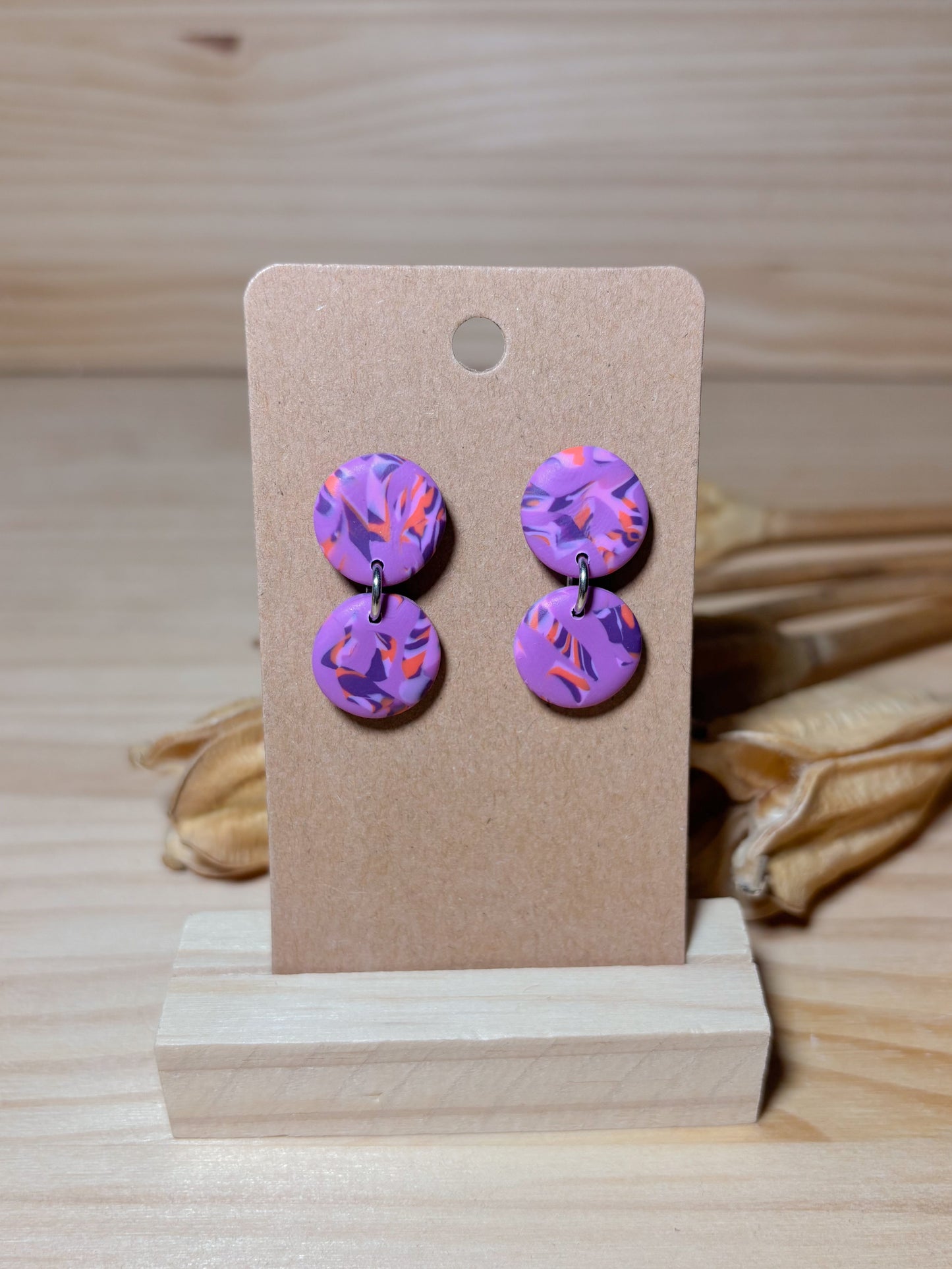 Modelo Girona - tonos lilas y naranjas