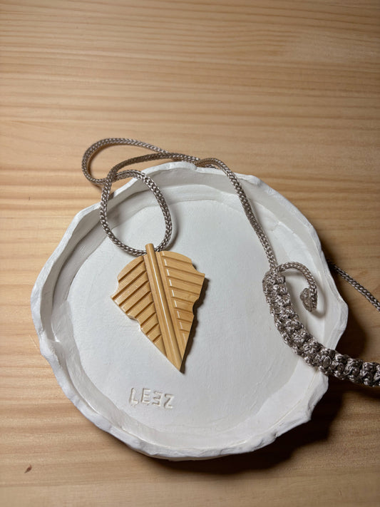 Colgante hoja de boj