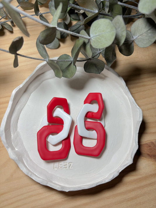 Cadena roja y blanca