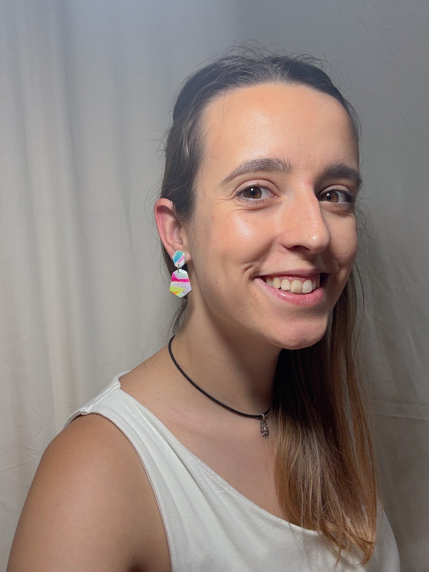 Pendiente mezcla de colores (modelo 1)