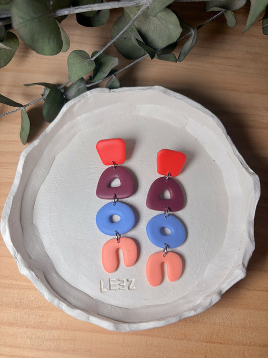 Modelo Begur - Rojo, morado, azul y anaranjado
